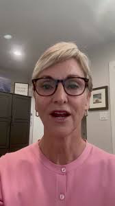 Ingrid Singh-Edwards is the founder & owner of Bohemia Soul Spa. She is a  certified Ayurveda Specialist, Esthetician & Community Service Worker.  https://www.podbean.com/eu/pb-b5j32-fddaf3