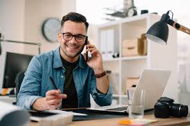 Logopädieschule der DAA Bielefeld · Ausbildung zum*zur Logopäd*in