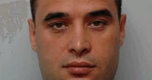 Banda lui „Ţâţă“, trimisă în judecată. Prejudiciul reţinut în sarcina  „Academiei Infractorilor“: 8,4 milioane de euro