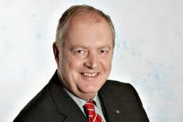 KUNSTHANDWERK 01 2018