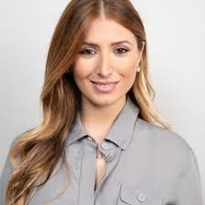 Hillary Baron's Instagram, Twitter & Facebook