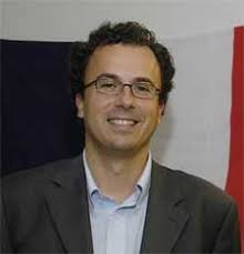 URI students find French professor inspirational