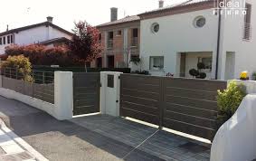 Convertiamo in progetti cad/cam la tua idea da realizzare. Cancello In Lamiera A 2 Ante Idealferro