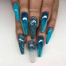 Decorating hand nails and foot nails with nail polish is known as nail art and it is popular all over these type of designs are suitable for beginners. 21 Teal Nail Designs We Can T Wait To Try Page 2 Of 2 Stayglam