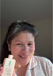 Erno Lazlo tinted skin treatment 80% treatment 20% pigment #ernolaszlo  #ernolaszloskintint #skintint #makeupfinds #skintintreview #porerefining  #oilcontrol #eventone #makeuptok #beautytok