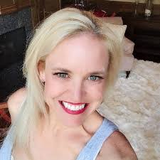 Kellie Walden's Instagram, Twitter & Facebook