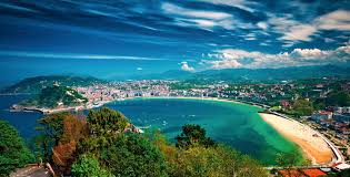 San sebastián ist bekannt für seine einzigartige atmosphäre, seine faszinierende geschichte und die herausragende baskische küche. Stadtereise Bilbao San Sebastian 5 Tage