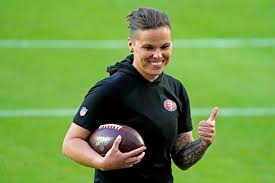 Offensive assistant katie sowers, who broke gender barriers by becoming the first female coach to make it to the super bowl in 2020, will not return to the san francisco 49ers just one sowers, who worked closely with receivers coach wes welker during her tenure in san francisco, confirmed the. Former 49ers Assistant Coach Katie Sowers Lands With Kansas City Chiefs