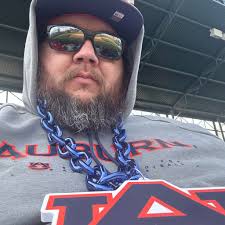 When the state is dead because most people transferred out. So now they  have to fight amongst themselves to get points 😅 farm vs main alliance  😂😂😂