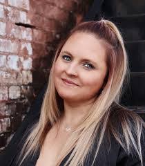 Kaleigh Langley's Instagram, Twitter & Facebook