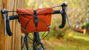 Signature Bb Waterproof Handlebar Bag By Arkel Handlebar Bag Cycling Bag Bike Bag