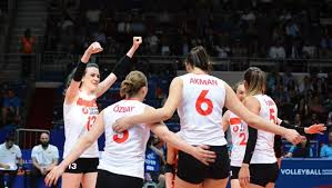 2020 tokyo olimpiyatları avrupa kıta elemeleri finalinde türkiye a milli voleybol takımı, almanya ile karşılaştı. Almanya 0 Turkiye 3 Mac Sonucu