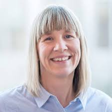 UI journalism professor placed