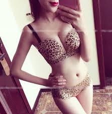 صور بنات بملابس داخلية بالصور اجمل ملابس داخلية للفتيات المرأة العصرية Cynthia Crochet Bikini Swimwear