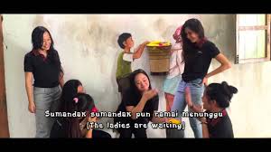 Baru kau mahu percaya dengan kata kataku. Sayang Kinabalu Mv Special W English Lyrics We Love Mount Kinabalu Youtube