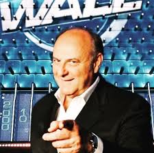 (gerry scotti ammaliato dalla lavatrice). Was Gerry Scotti In Icu Here Is The Truth