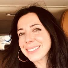 Wendy McDowell (@wendymcd825)