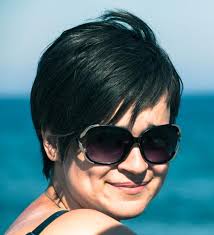 40 cute haircuts for women with fat chubby face: 15 Best Short Haircuts That Are Perfect For Fat Face Girls