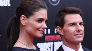 Katie holmes has been 'very supportive' of her chef boyfriend emilio vitolo as he's been dealing with the stressful situation of restaurant shutdowns. Katie Holmes Friends React To Tom Cruise Mission Impossible 7 Rant Stylecaster