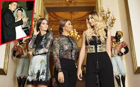 E asumată şi vorbeşte deschis despre ele, cu fiecare ocazie. Cum ArÄƒta Anamaria Prodan Acum 20 De Ani In Ziua NunÈ›ii Cu Tiberiu Dumitrescu