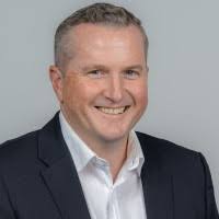 40+ perfiles de «Dowdle»