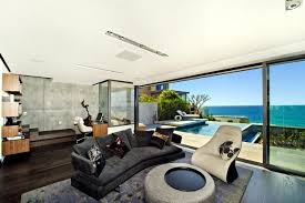 At hilton head island, you'll be able to enjoy making memories on a beach home. Modern Beach House With Glass Front And A Wonderful Sea View Interior Design Ideas Ofdesign