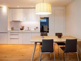 Diese helle und sehr geräumig konzipierte wohnung besticht durch ihre hochwertige materialisierung, komplett neuen holzböden und die praktische raumaufteilung. Mieten Kloten 567 Immobilien Zur Miete In Kloten Mitula Immobilien