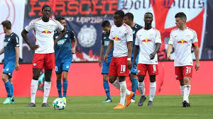 Im team rb leipzig 16 spieler. Hasenhuttl Wackelt Die Grunde Fur Den Absturz Von Rb Leipzig