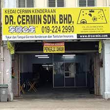 Specialist cermin kereta, perkhidmatan penggantian cermin kereta dari pintu ke pintu, claim insurans cermin kereta dengan cepat di johor bahru. Contact Us Dr Cermin Malaysia