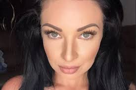 Artist Mike Jones crosses the border for solo show