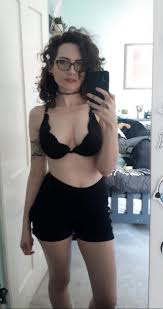 Inky Minky - Free nude pics, galleries & more at Babepedia