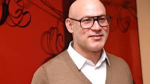 Esther Schattan homenageia a Art Basel