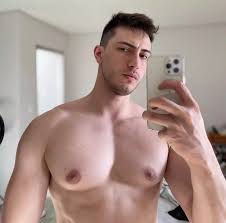 Julio Iomes nudes - SEXYPORNPICTURES.ORG