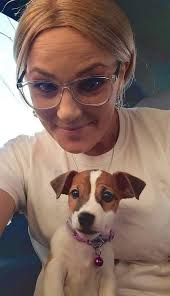 I know you won't give me a kiss 💋 because I'm not beautiful.