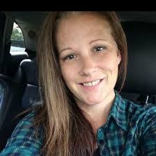 Tara Hager's Instagram, Twitter & Facebook