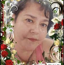 Hola les dejo este deliciosos picadillo les cuento pocas veces me comí algo  tan rico!!!! Feliz martes Picadillo de platano verde a la crema  Ingredientes: 3 platanos verdes 1 cebolla 1 chile