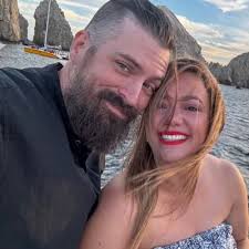 ToetyRell10 @JordanHMichael Josh Allen wasn't good in college. Matt Cassell  wasn't good in college. Jay Cutler. It's a second round pick. You get a guy  with traits and tools you like and