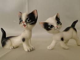 Black And White Cat Salt And Pepper Shakers Vintage Enesco Black And White Mischievous Cat Salt And Pepper Shakers Kitten Vintage Cat Figurines Pepper Shaker Stuffed Peppers