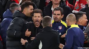 Van Dijk's Late Goal Sparks Drama! Simeone Ejected in Liverpool Thriller! - Imagen principal del artículo