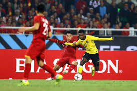 Đt việt nam cũng có thể tấn công trung lộ, đập nhả nhuần nhuyễn để đối phương phạm sai lầm. Malaysia Lá»™ Bai Malaysia Sáºµn Sang Ä'a Xáº¥u Tuyá»ƒn Viá»‡t Nam Vietnamnet