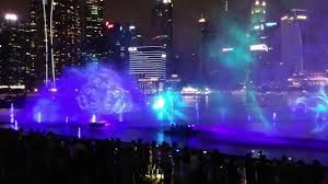 See more of 音樂噴泉俱樂部 on facebook. æ–°åŠ å¡æ»¨æµ·æ¹¾é‡'æ²™ç¯å…‰éŸ³ä¹å–·æ³‰ç§€ Youtube