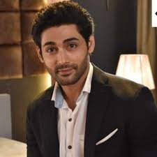 Yeh Rishtey Hain Pyaar Ke: Rhea Sharma, Ruslaan Mumtaz, Kaveri Priyam are  all dressed up for Varun-Ketki's sangeet episode