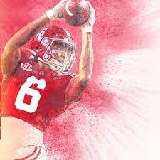 The eagles used the pick to draft alabama wide receiver devonta smith, the reigning heisman trophy winner. Devonta Smith S Case As The Greatest College Football Receiver Ever The Ringer