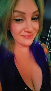 Discover the Best of Vegas with The Moist Queen