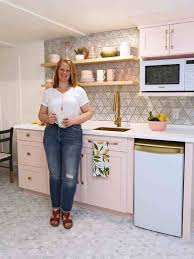 A kitchenette, essentially, is a mini kitchen. Jeffrey Court Challenge Us Interior Design Fynes Designs