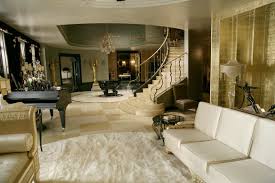 The world of gatsby is still alive & well in this long island home. Glamorous And Roaring The Great Gatsby Inspired Decor Savannah Collections Blog