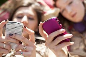 Where Your Teens Are Hanging Out Online