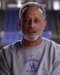 No. 6 Kentucky women's basketball (16-2, 3-1 SEC) picked up its second  victory over an AP Top-5 opponent with a 63-57 win over No. 5 Oklahoma  (14-3, 2-2 SEC). Brett Ramsey and