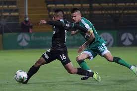 Nacional salió al campo con una línea de tres conformada por dos juveniles, brayan córdoba, por derecha; Mmnzmrmxhhhf8m