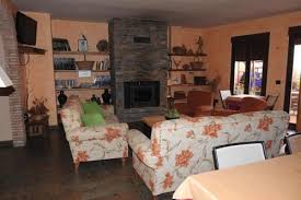 A Hotel Com Casa Rural Monfrague El Cabrerin Country House Villarreal De San Carlos Spain Price Reviews Booking Contact